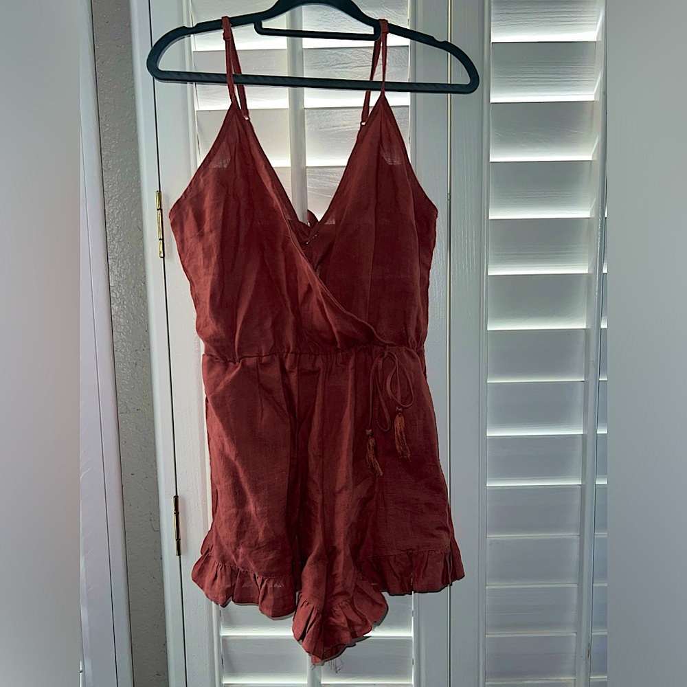 Olivaceous Rustic Ruffle Romper (Size: Medium)